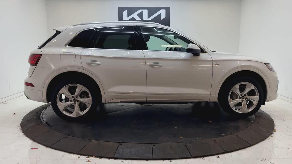 used 2022 Audi Q5 car, priced at $28,418
