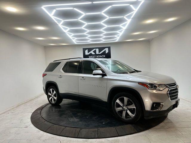 used 2019 Chevrolet Traverse car, priced at $20,371