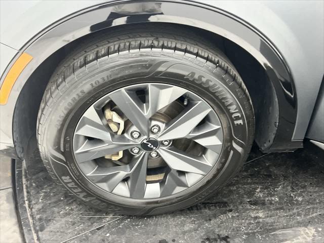 used 2023 Kia Sportage Hybrid car, priced at $28,864