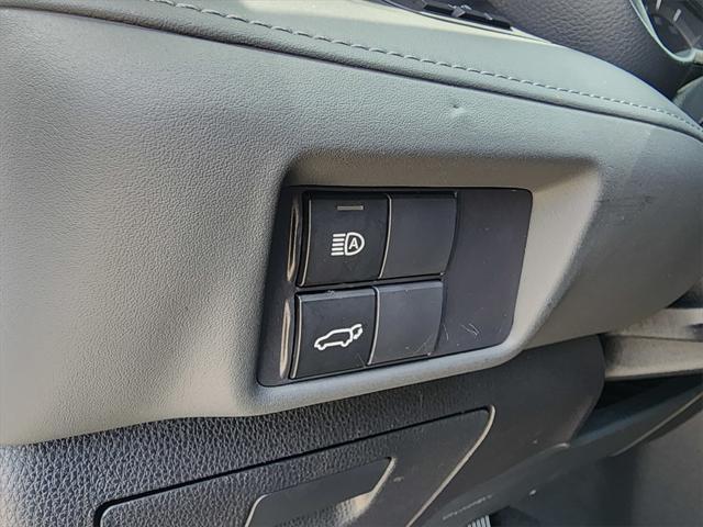 used 2022 Toyota Highlander car, priced at $32,973