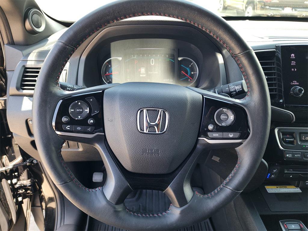 used 2022 Honda Pilot car, priced at $34,951