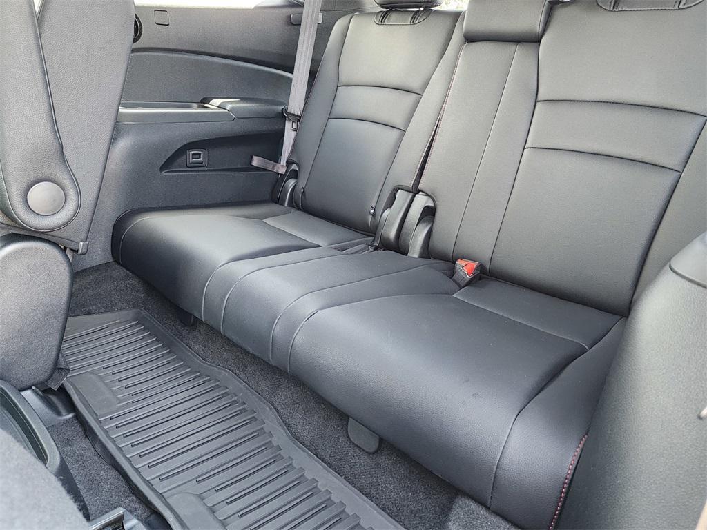 used 2022 Honda Pilot car, priced at $34,951