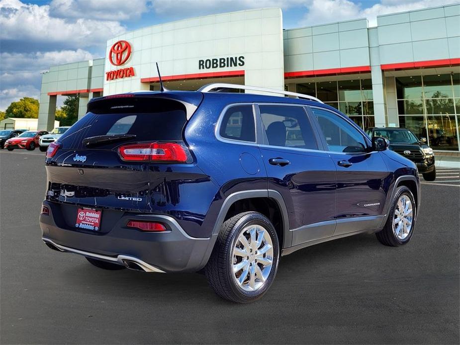 used 2016 Jeep Cherokee car, priced at $15,056