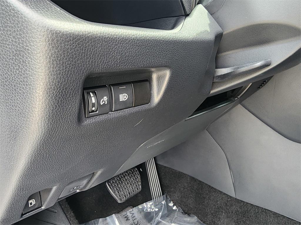 used 2024 Toyota RAV4 Hybrid car, priced at $32,987