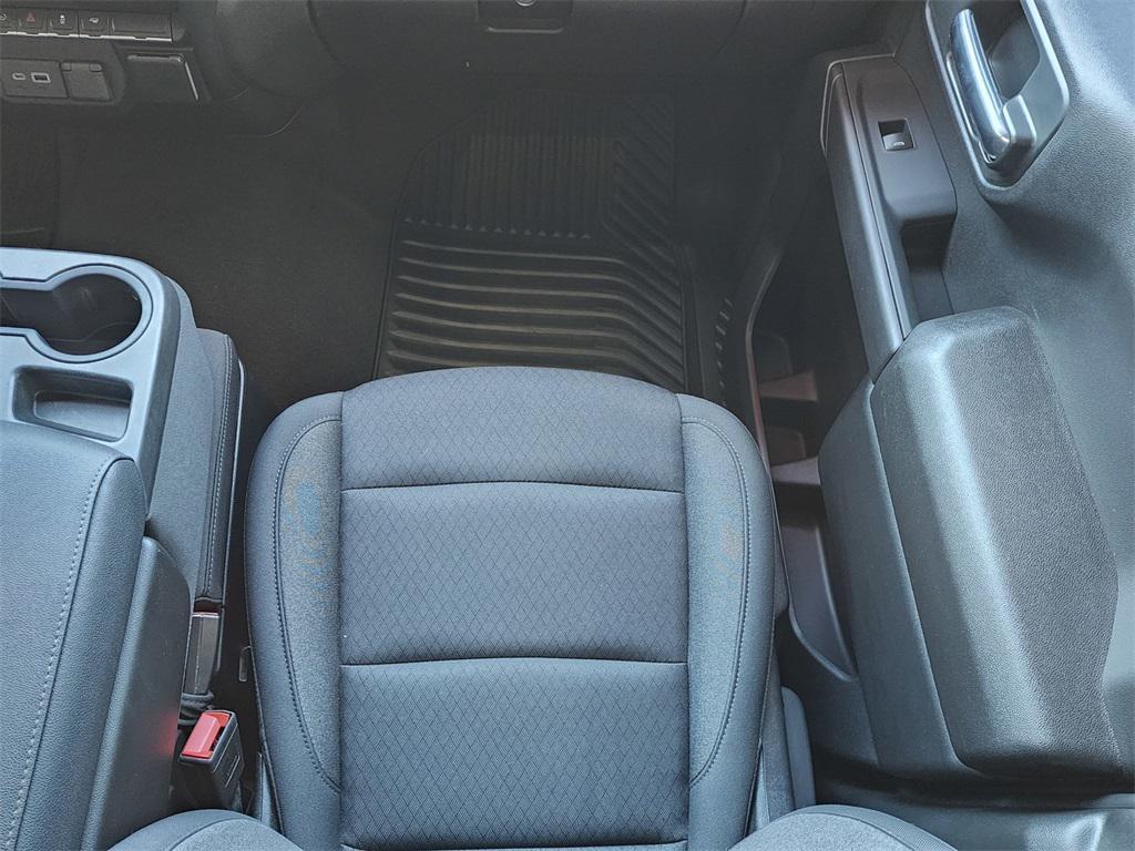 used 2022 Chevrolet Silverado 1500 car, priced at $29,994