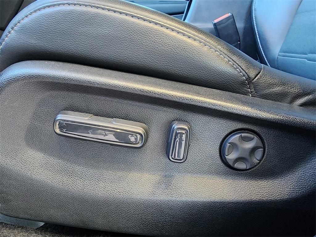 used 2022 Honda CR-V Hybrid car, priced at $29,975