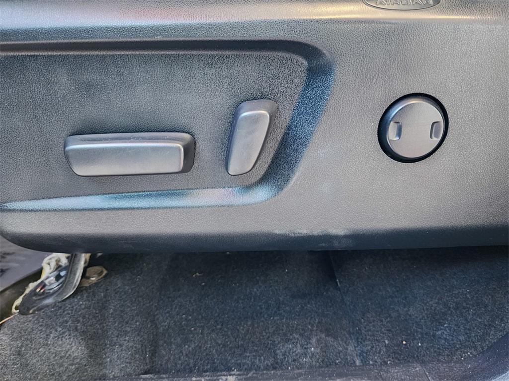 used 2021 Toyota Tundra car, priced at $30,450