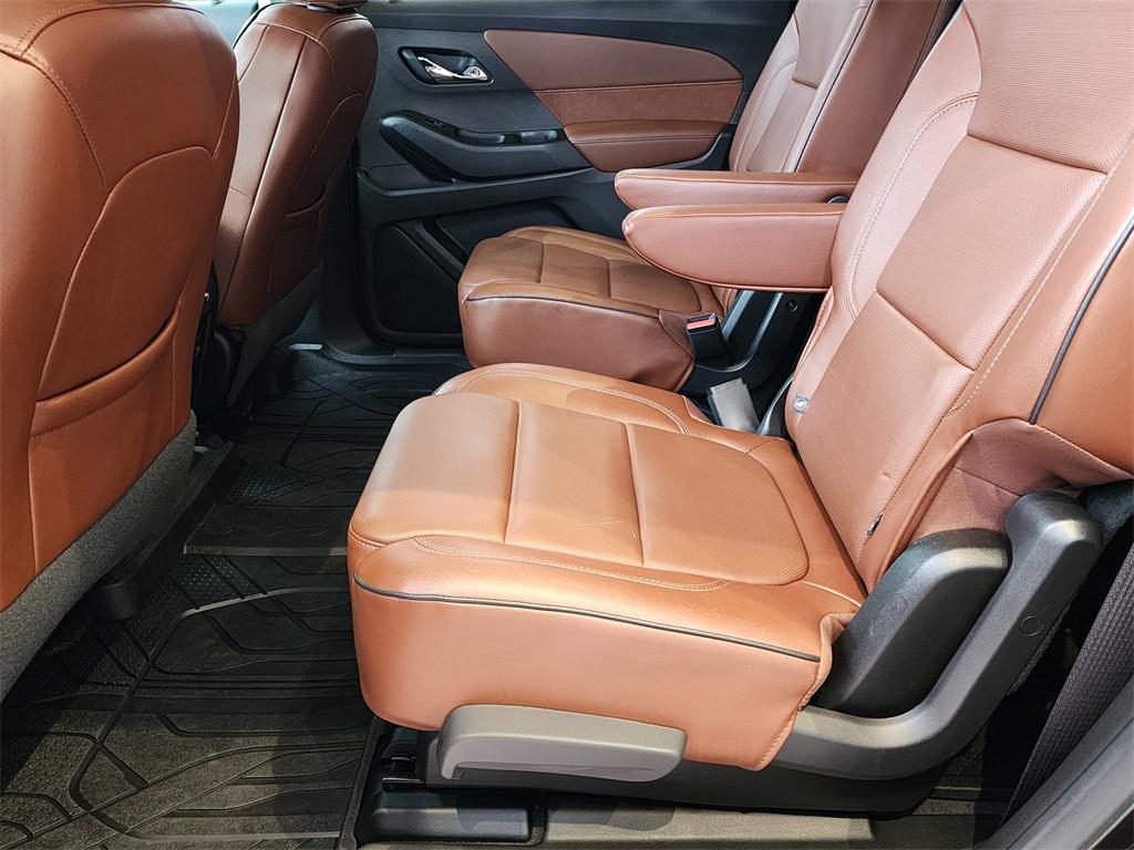 used 2019 Chevrolet Traverse car, priced at $24,937