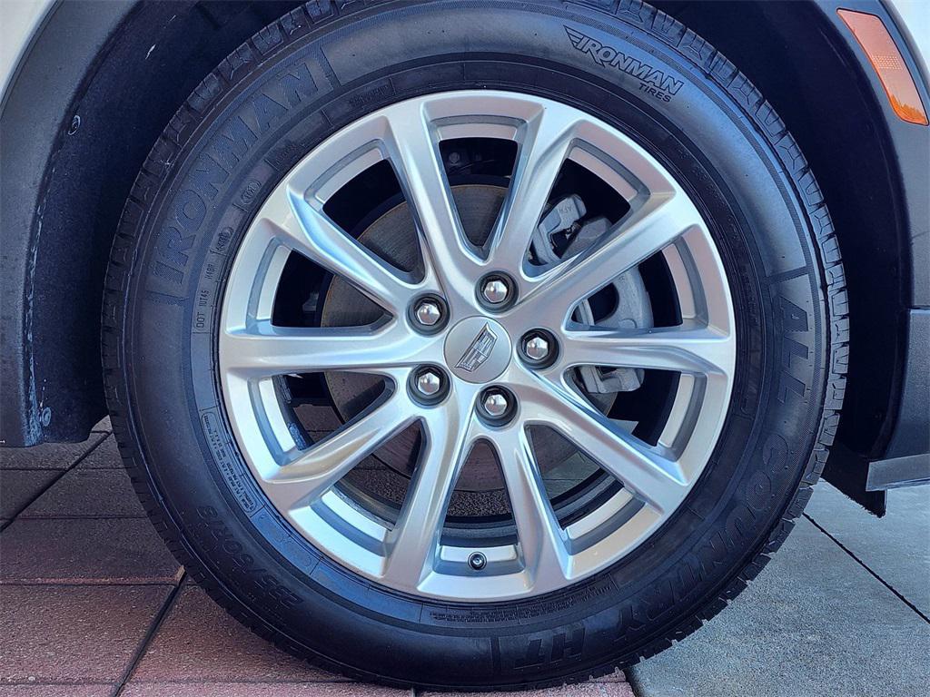 used 2020 Cadillac XT4 car, priced at $19,497