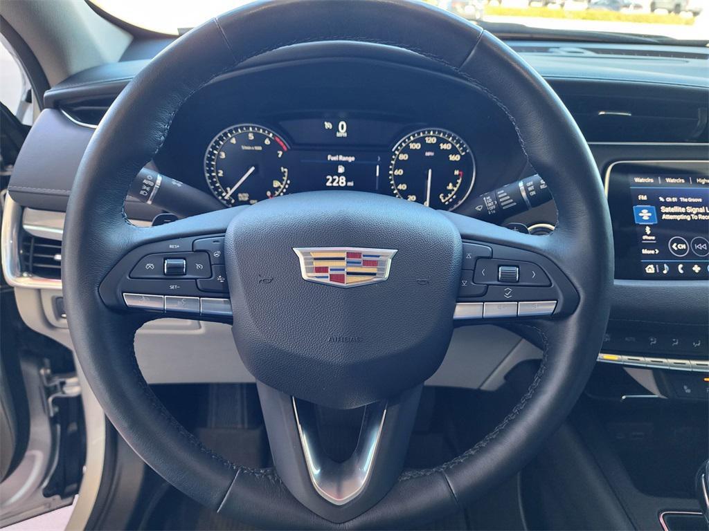 used 2020 Cadillac XT4 car, priced at $19,497