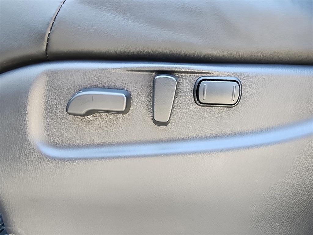 used 2020 Nissan Armada car, priced at $24,978
