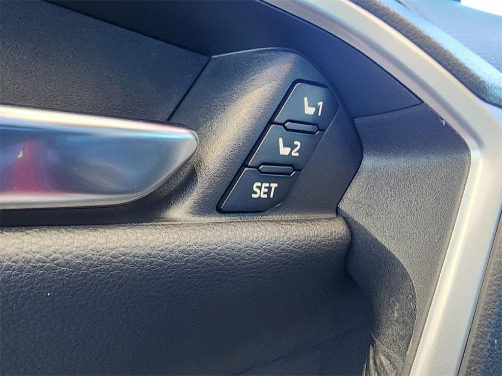 used 2021 Toyota RAV4 car, priced at $31,995