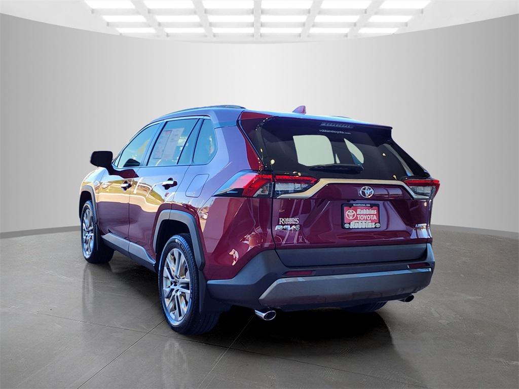 used 2021 Toyota RAV4 car, priced at $31,995