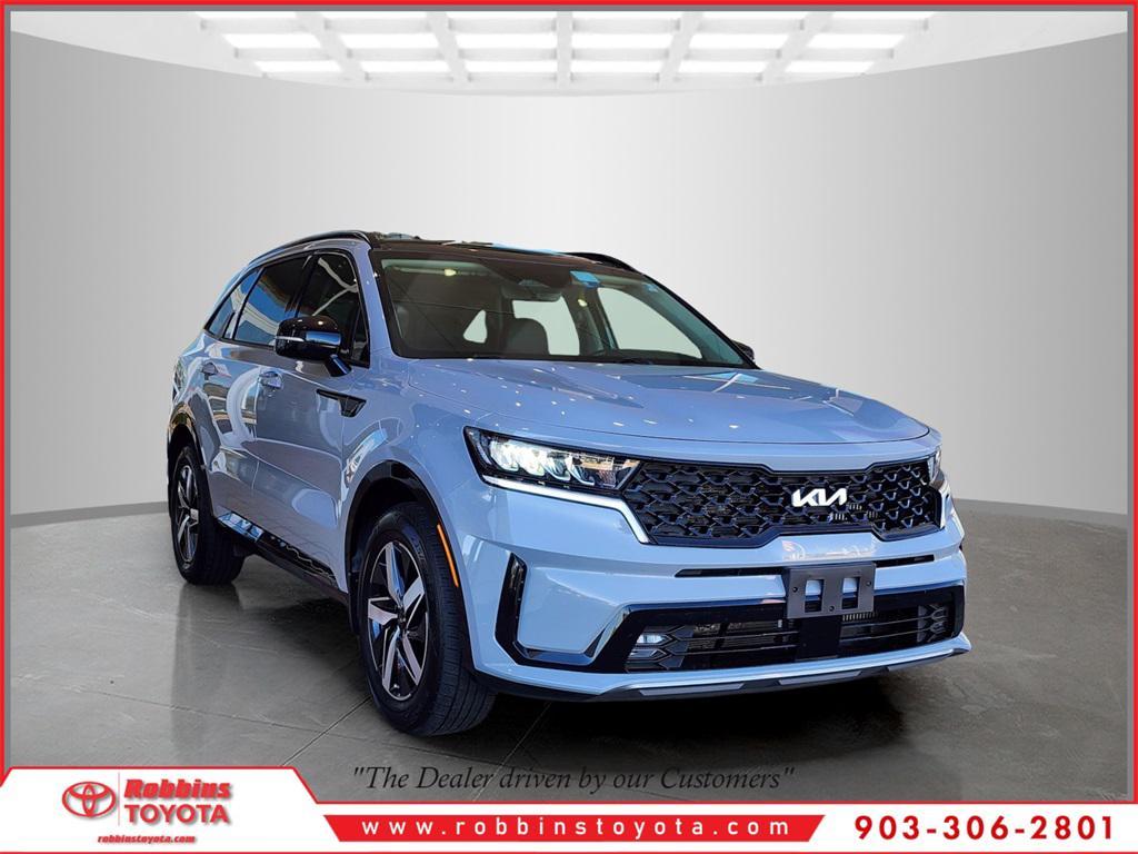 used 2022 Kia Sorento car, priced at $24,251