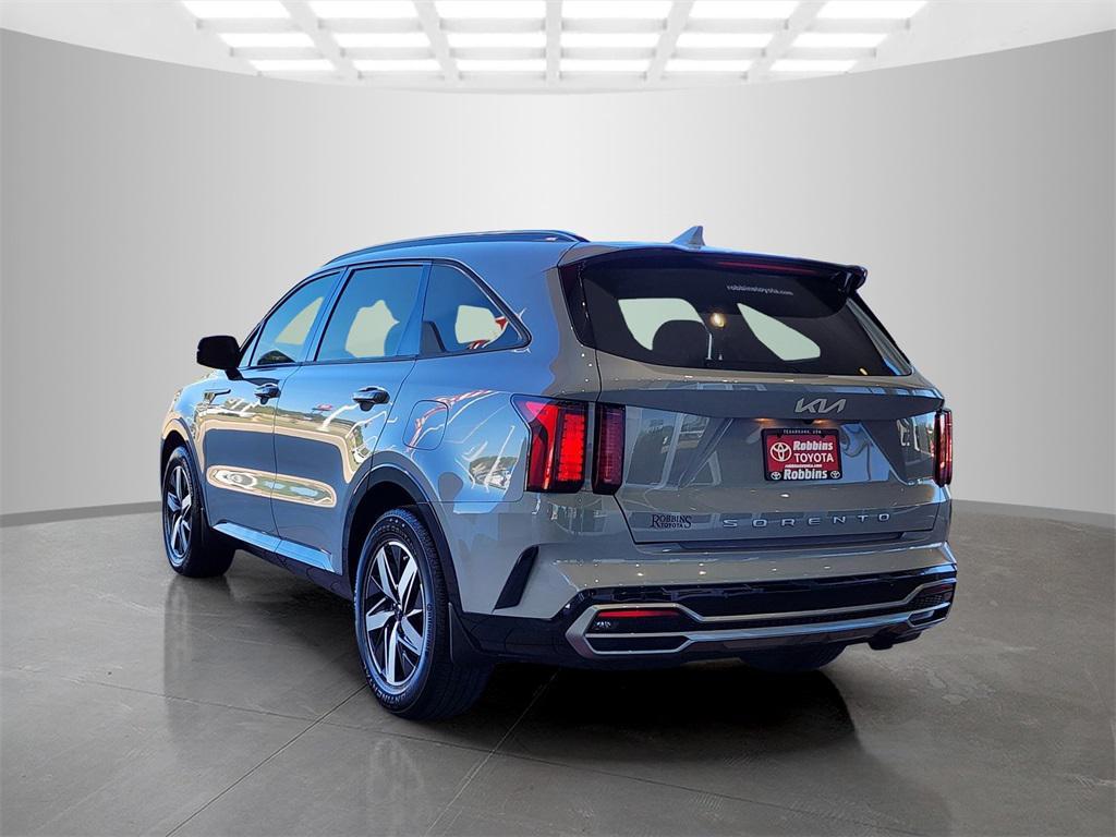 used 2022 Kia Sorento car, priced at $24,251