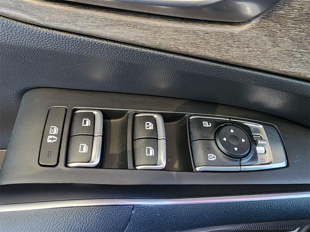 used 2022 Kia Sorento car, priced at $24,251