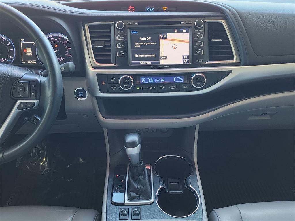 used 2019 Toyota Highlander car, priced at $23,499