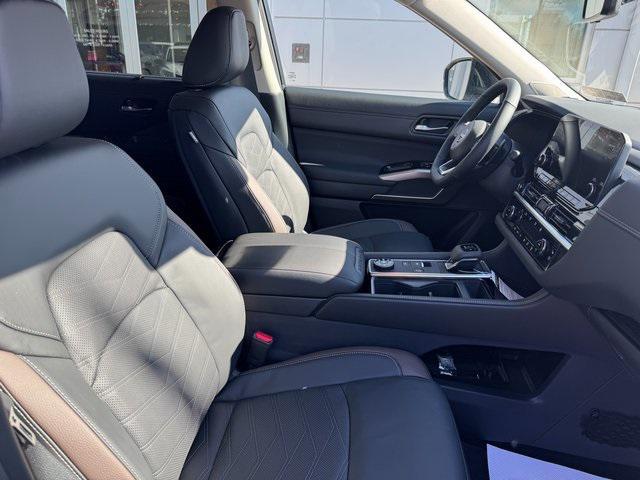 new 2025 Nissan Pathfinder car