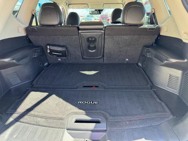 used 2020 Nissan Rogue car, priced at $15,900