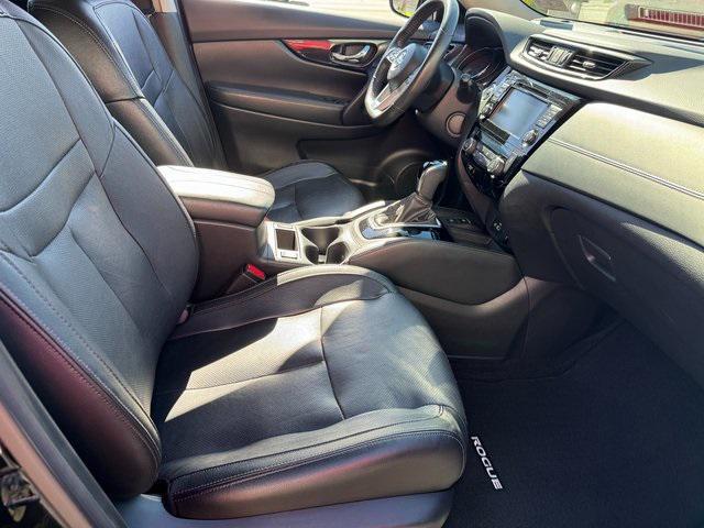 used 2020 Nissan Rogue car, priced at $15,900