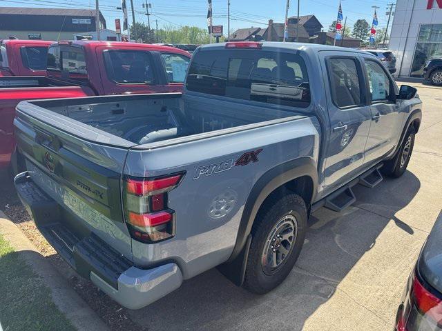 new 2025 Nissan Frontier car