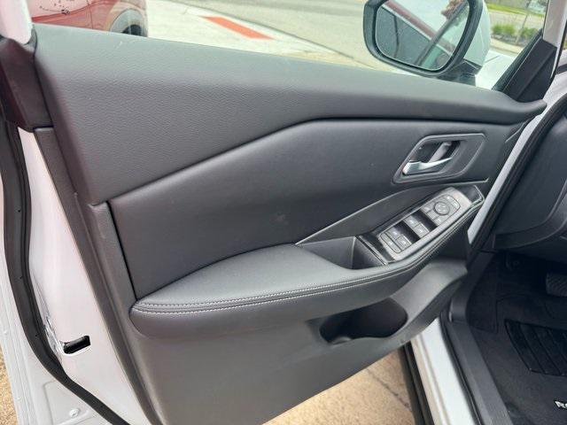 new 2025 Nissan Rogue car, priced at $32,335