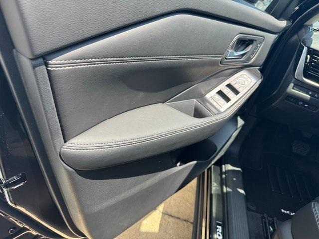 new 2025 Nissan Rogue car, priced at $39,230