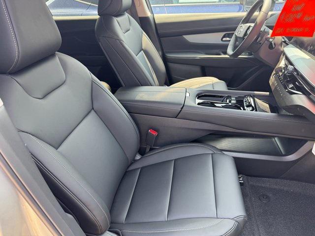 new 2025 Nissan Murano car, priced at $46,215