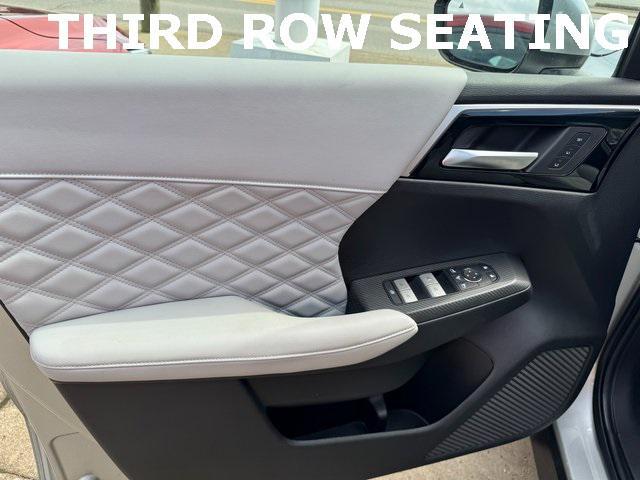 used 2022 Mitsubishi Outlander car, priced at $23,980
