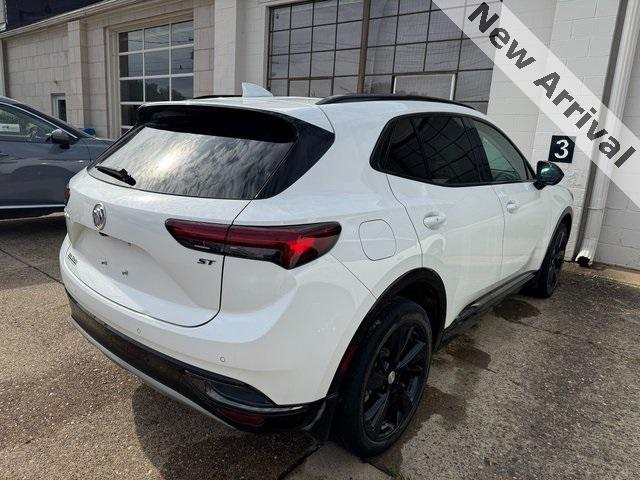 used 2021 Buick Envision car, priced at $25,900
