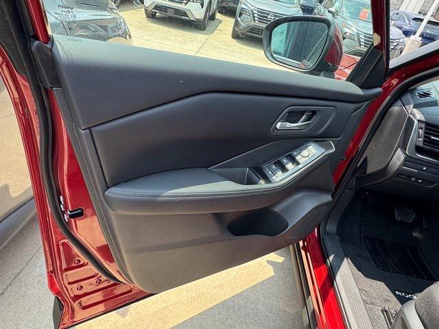new 2025 Nissan Rogue car, priced at $32,335