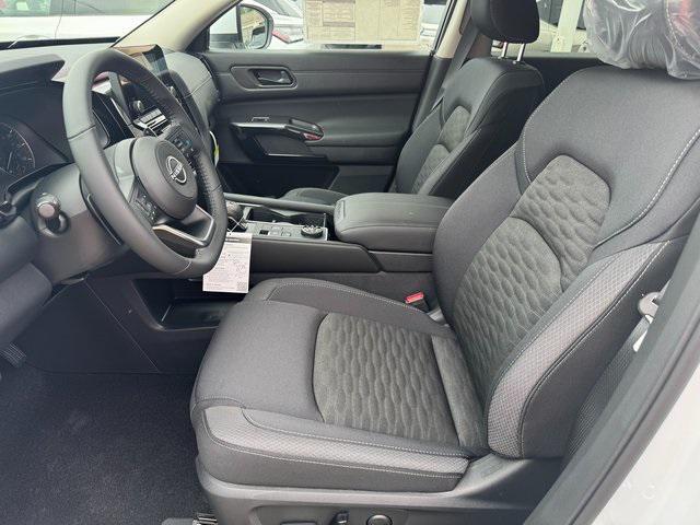 new 2025 Nissan Pathfinder car, priced at $41,830