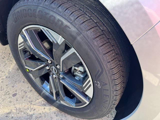 new 2025 Nissan Murano car, priced at $47,890