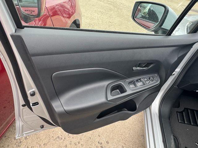 new 2025 Nissan Versa car, priced at $21,900