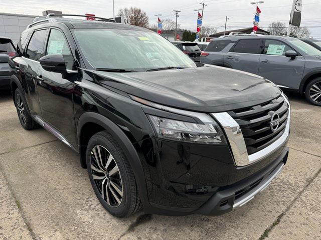 new 2025 Nissan Pathfinder car, priced at $52,105