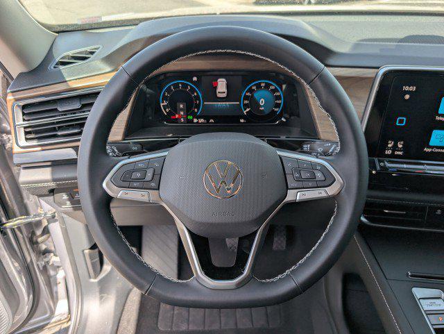 new 2025 Volkswagen Atlas car, priced at $40,507