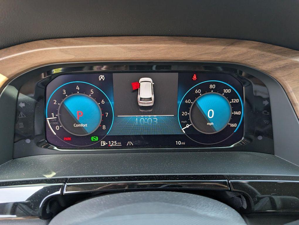 new 2025 Volkswagen Atlas car, priced at $42,507