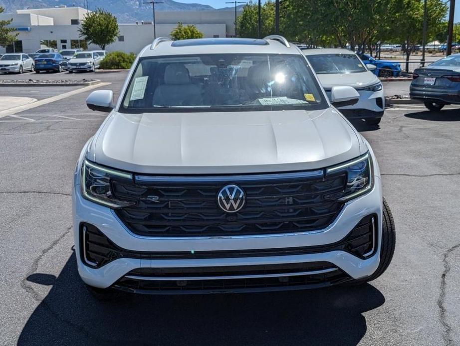 new 2024 Volkswagen Atlas car, priced at $52,616