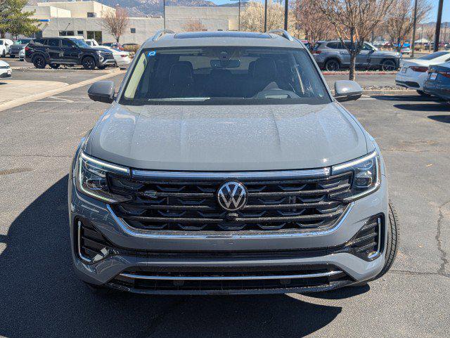 new 2025 Volkswagen Atlas car, priced at $53,811