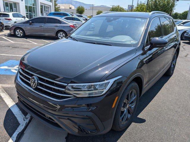 new 2024 Volkswagen Tiguan car, priced at $33,150