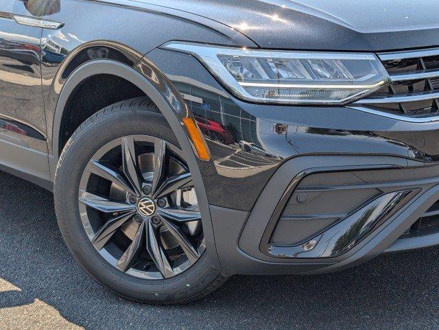 new 2024 Volkswagen Tiguan car, priced at $33,150