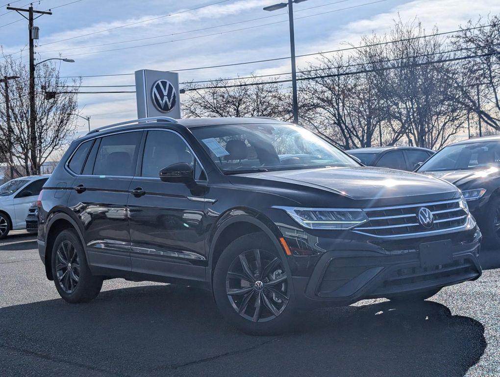 new 2024 Volkswagen Tiguan car, priced at $34,905