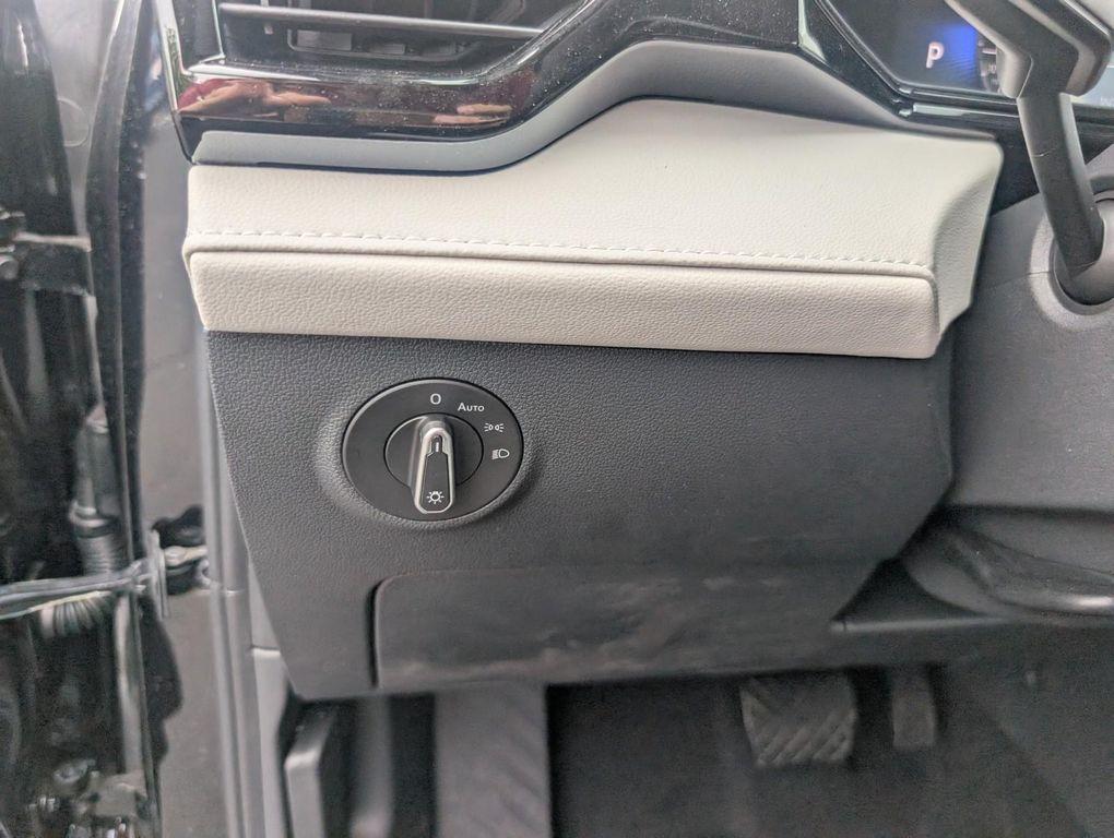 new 2025 Volkswagen Taos car, priced at $28,711