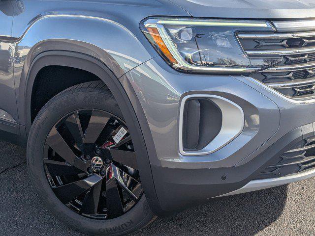 new 2025 Volkswagen Atlas car, priced at $43,163