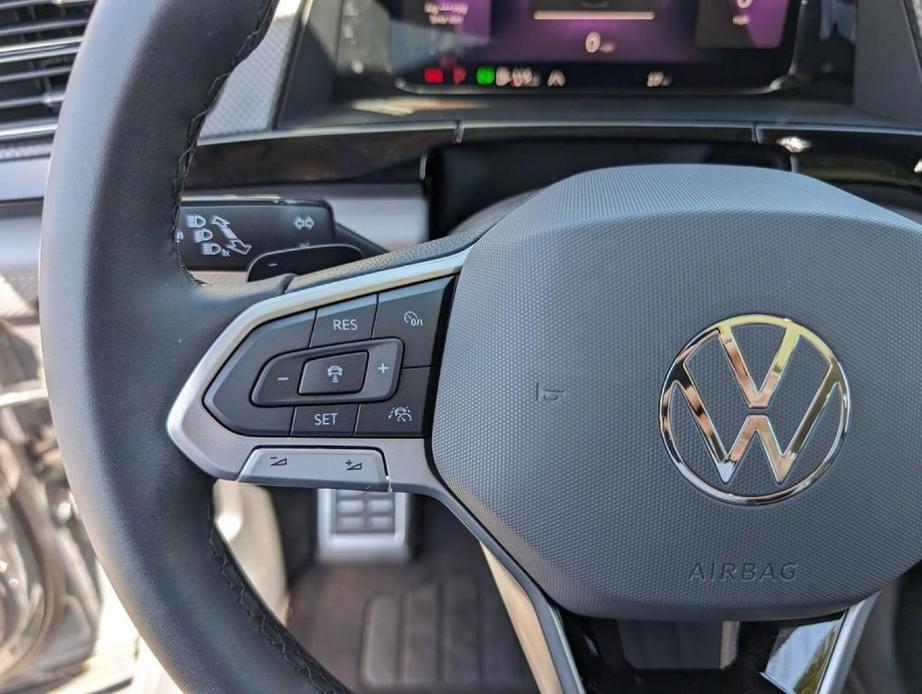 new 2024 Volkswagen Atlas car, priced at $47,037