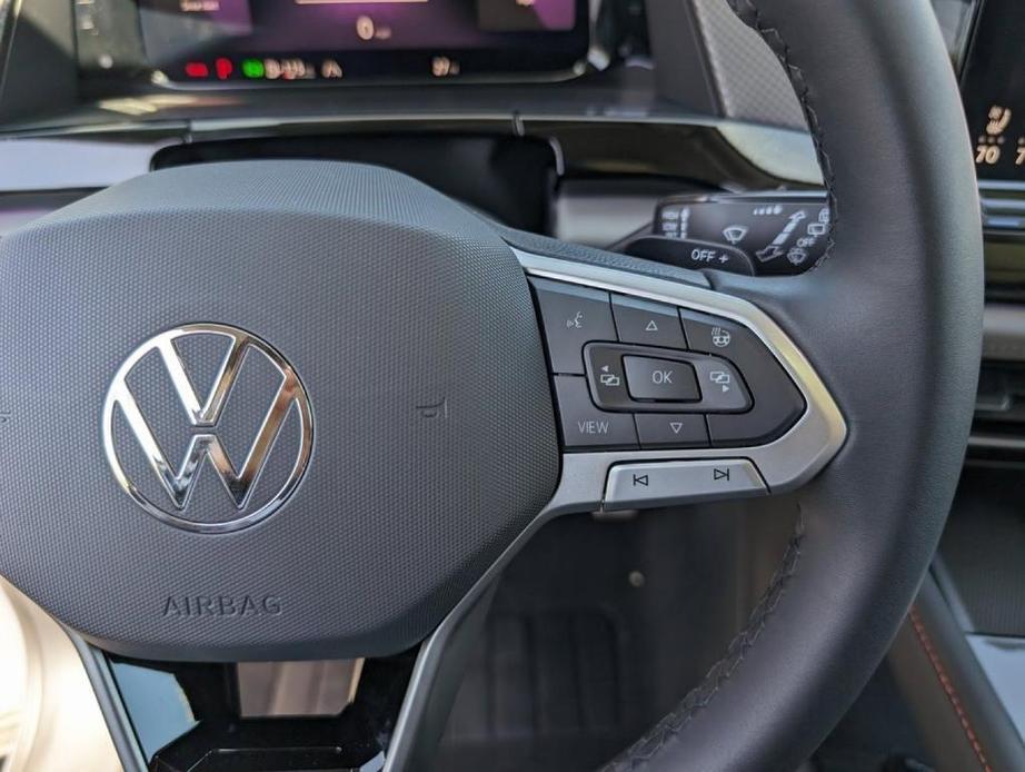 new 2024 Volkswagen Atlas car, priced at $47,037