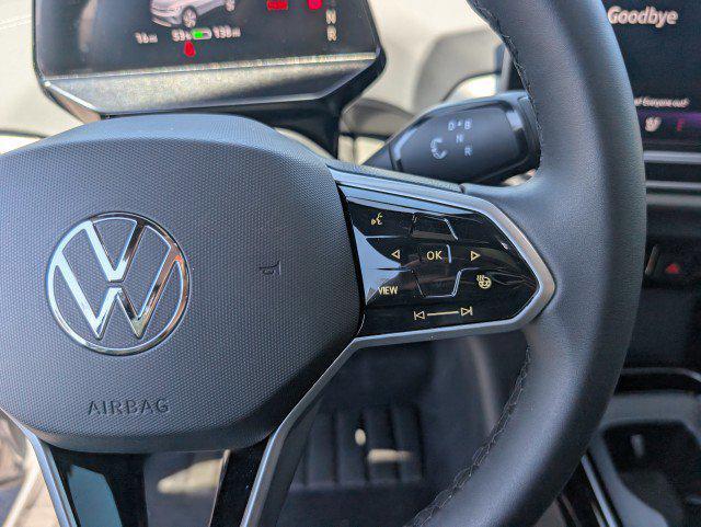 new 2025 Volkswagen ID.4 car, priced at $52,163