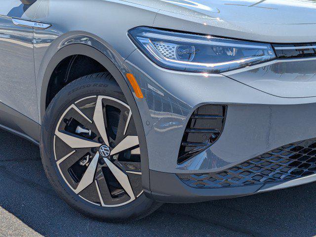 new 2025 Volkswagen ID.4 car, priced at $52,163