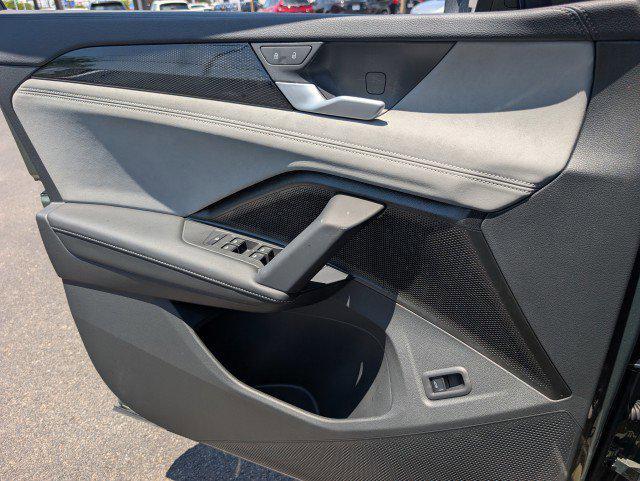 new 2025 Volkswagen Tiguan car, priced at $41,168