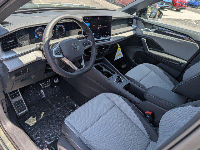 new 2025 Volkswagen Tiguan car, priced at $41,168